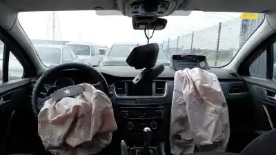 Véhicule à la ferraille peugeot 508 i (8d_) 1.6 hdi de l'année 2012 alimenté 9h05