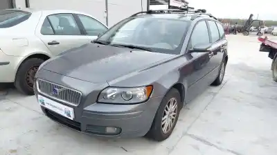 Veículo de Sucata volvo v50 (545) 1.8 do ano 2011 alimentado b 4184 s11