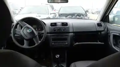 Vehicul casat skoda fabia ii (542) 1.2 al anului 2006 alimentat chfa