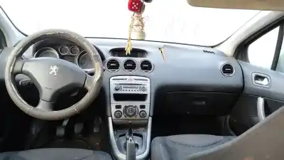 Sloopvoertuig peugeot 308 i (4a_, 4c_) 1.6 hdi van het jaar 2008 aangedreven 9hz