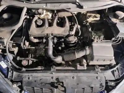 Veículo de Sucata peugeot 206 berlina x-line do ano 2000 alimentado d-wjz