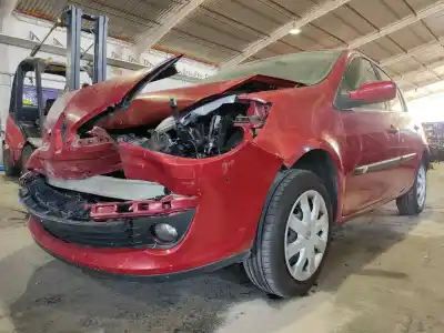 Scrapping Vehicle renault clio iii pack authentique of the year 2007 powered k9k m7