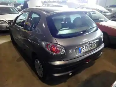 Veículo de Sucata peugeot 206 berlina 206 5p xr 75 do ano 1999 alimentado g-kfx