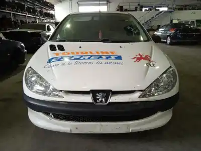 Veículo de Sucata peugeot 206 berlina e-music do ano 2008 alimentado 8hz