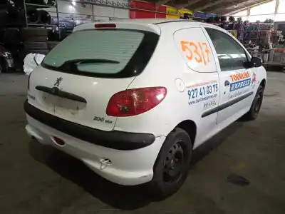 Veículo de Sucata peugeot 206 berlina e-music do ano 2008 alimentado 8hz
