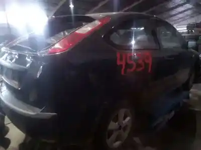 Veículo de Sucata ford focus berlina (cap) ambiente (d) do ano 2005 alimentado hwda