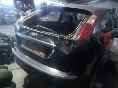 Veículo de Sucata ford focus berlina (cap) ambiente (d) do ano 2005 alimentado hwda