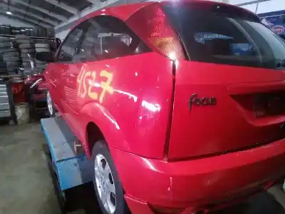 Veicolo di demolizione ford focus berlina (cak) ambiente dell'anno 2003 alimentato ffda
