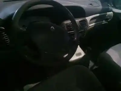 Утилизация автомобиля renault scenic rx4 (ja0) 2.0 16v dynamique года 2001 питание f4r c7