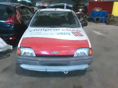 Véhicule à la ferraille FORD FIESTA 1.2 GASOLINA 50 CV/36 KW de l'année 2001 alimenté GU