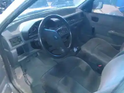 Veículo de Sucata ford fiesta 1.2 gasolina 50 cv/36 kw do ano 2001 alimentado gu