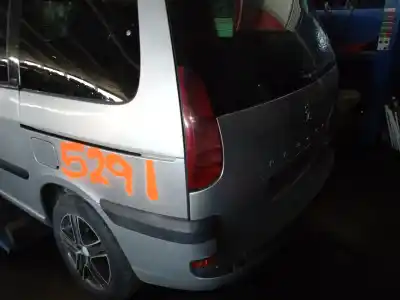 Veículo de Sucata PEUGEOT 807 SR Pack do ano 2002 alimentado RHT