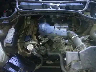 Veículo de Sucata bmw serie 3 berlina (e46) 318i do ano 2002 alimentado 19 4 e 1