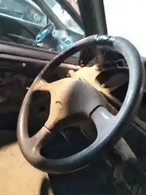 Veículo de Sucata mitsubishi pajero t.d. 95 cv /70 kw do ano 1999 alimentado 4d 56