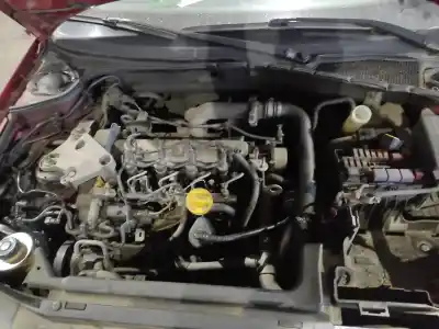 Здавання транспортного засобу renault laguna ii (bg0) dynamique року 2003 потужний f9q752