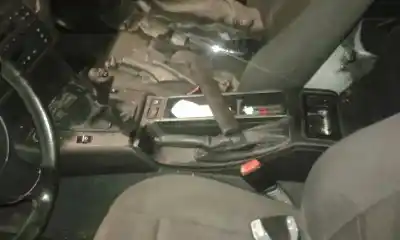 Veículo de Sucata bmw serie 3 berlina (e46) 1.8 16v do ano 2002 alimentado 