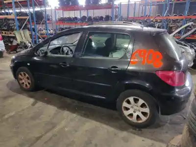 Veículo de Sucata peugeot 307 (s1) xn do ano 2002 alimentado nfu