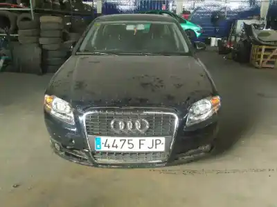 Scrapping Vehicle audi a4 b7 avant (8ed) 2.0 tdi 16v of the year 2001 powered bre