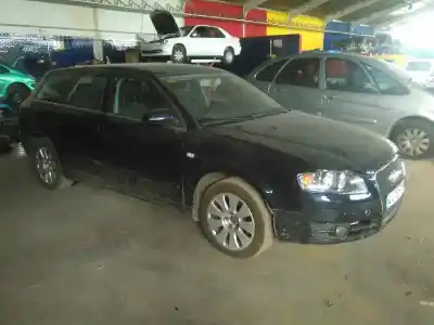 Scrapping Vehicle audi a4 b7 avant (8ed) 2.0 tdi 16v of the year 2001 powered bre