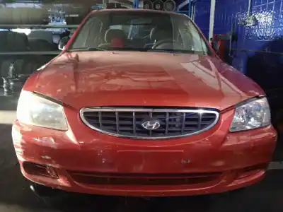 Véhicule à la ferraille hyundai accent (lc) gl 4p de l'année 2000 alimenté 4eh