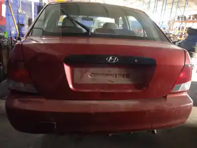 Veicolo di demolizione HYUNDAI ACCENT (LC) GL 4P dell'anno 2000 alimentato 4EH