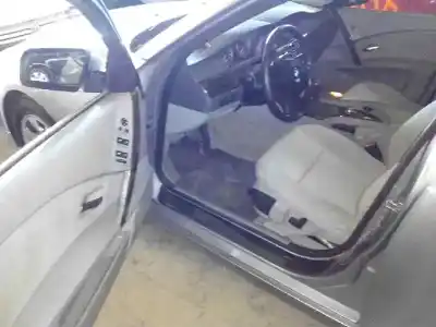 Véhicule à la ferraille bmw serie 5 touring (e61) 530d de l'année 2005 alimenté m57