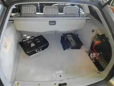 Véhicule à la ferraille bmw serie 5 touring (e61) 530d de l'année 2005 alimenté m57