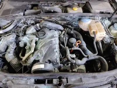 Scrapping Vehicle audi a4 b7 avant (8ed) 2.0 tdi of the year 2006 powered bpw
