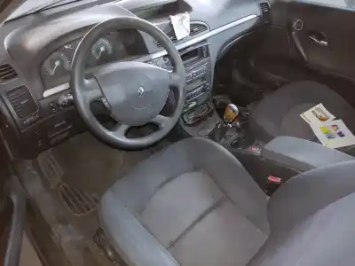 Здавання транспортного засобу renault laguna ii (bg0) authentique року 2007 потужний f9q 17