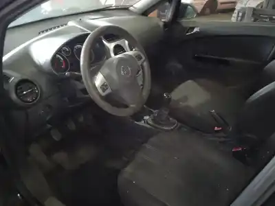 Veículo de Sucata opel corsa d ´´111 years´´ do ano 2009 alimentado z13dth