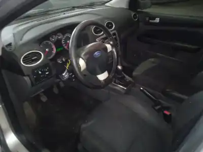 Veículo de Sucata ford focus berlina (cap) ambiente (d) do ano 2005 alimentado g8da