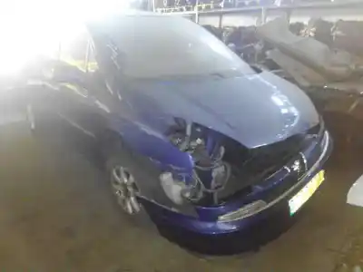 Veicolo di demolizione peugeot 807 sr pack dell'anno 2004 alimentato rht