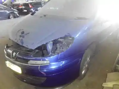 Veículo de Sucata PEUGEOT 807 SR Pack do ano 2004 alimentado RHT