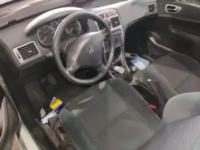 Здавання транспортного засобу peugeot 307 (s1) xs року 2004 потужний rhs