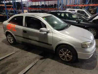Veículo de Sucata opel astra g berlina club do ano 2002 alimentado z16se