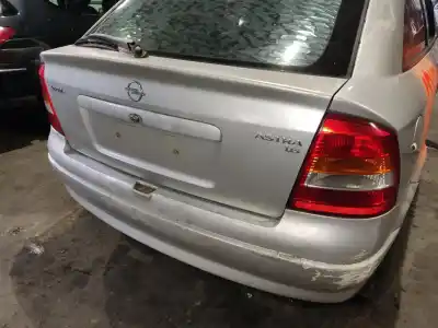 Veículo de Sucata opel astra g berlina club do ano 2002 alimentado z16se