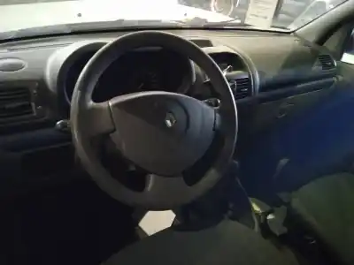 Утилизация автомобиля RENAULT CLIO II FASE II (B/CB0) Base Authentique 82 CV / 60 KW года 2004 питание K9K702