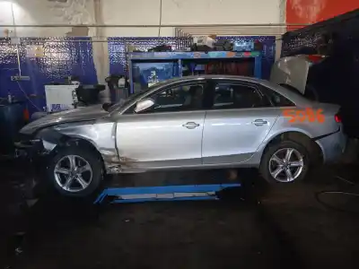 Veículo de Sucata audi a4 b8 (8k2) 2.0 tdi do ano 2013 alimentado cjcb