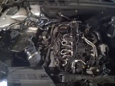 Veículo de Sucata audi a4 b8 (8k2) 2.0 tdi do ano 2013 alimentado cjcb