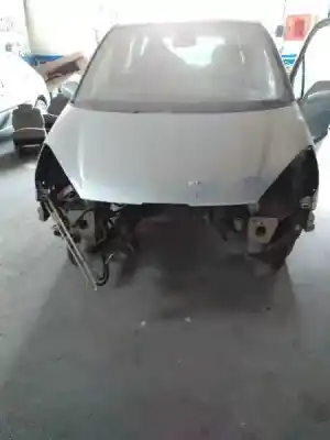 Veículo de Sucata peugeot 807 sr pack do ano 2018 alimentado rhw