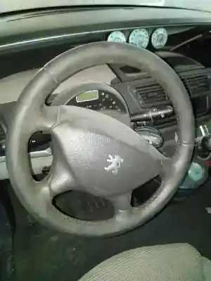 Veículo de Sucata peugeot 807 sr pack do ano 2018 alimentado rhw