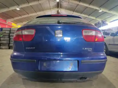 Здавання транспортного засобу seat leon (1m1) 1.9 tdi року 2002 потужний asv