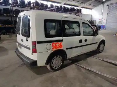 Veicolo di demolizione opel combo familiar dell'anno 2005 alimentato z13dt