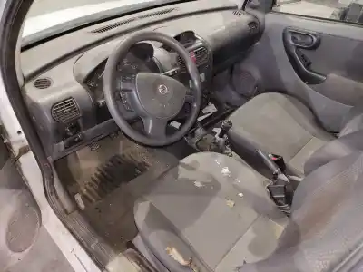 Veicolo di demolizione opel combo familiar dell'anno 2005 alimentato z13dt
