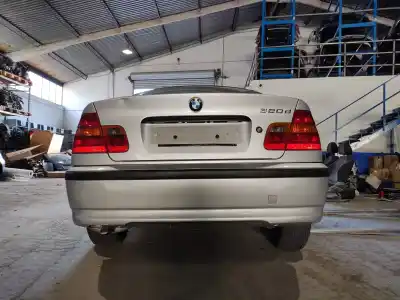 Veículo de Sucata bmw serie 3 berlina (e46) 2.0 320d do ano 2002 alimentado 204 d4