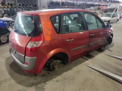 Veículo de Sucata renault scenic ii confort dynamique do ano 2004 alimentado f9q812