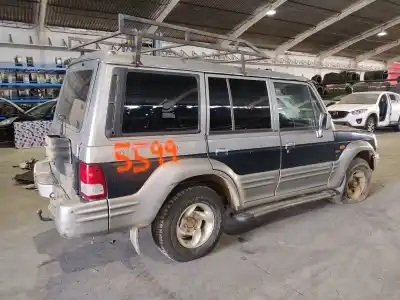 Verschrottungsfahrzeug mitsubishi galloper (hyundai) 2.5 turbodiesel des jahres 1998 angetrieben d4bh