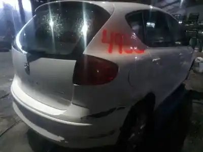 Veículo de Sucata seat altea (5p1) reference ecomotive do ano 2010 alimentado cayc