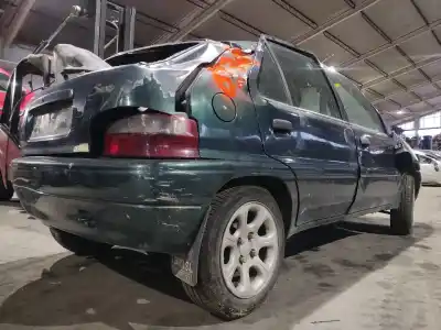 Veículo de Sucata citroen saxo 1.5 diesel do ano 1998 alimentado vjz
