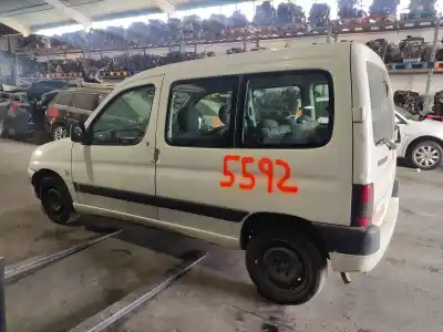 Здавання транспортного засобу peugeot partner (s1) combispace року 2001 потужний nfu